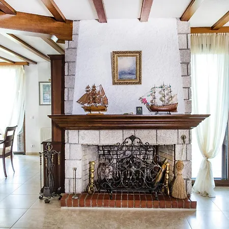 Luxurious Seafront In Villa Pefkochori